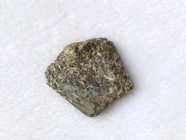 この隕石。誰のモノ？