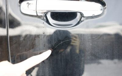 え?車に傷がぁっ!しかもW