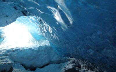 氷の洞窟が教えてくれた@アイスランド